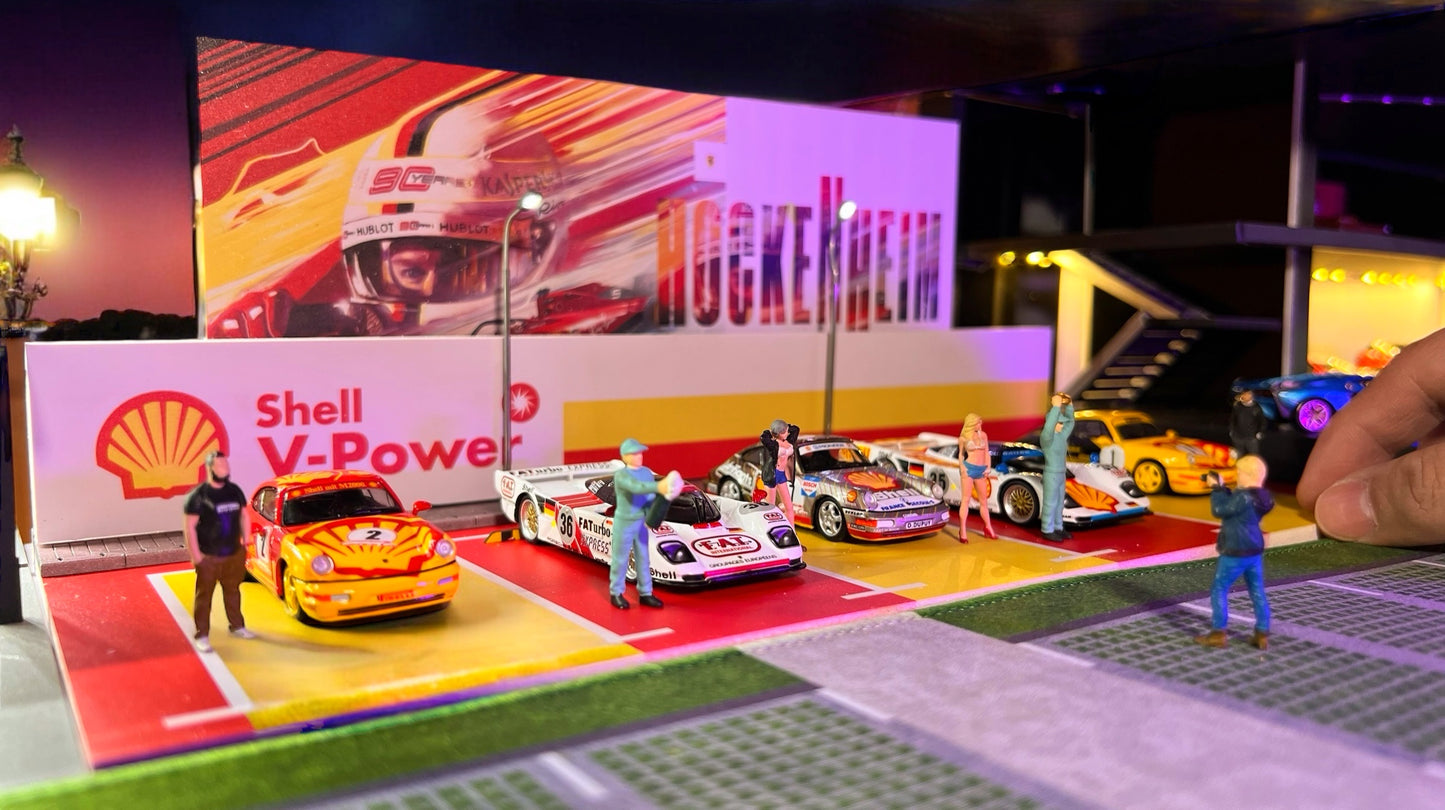 Shell / Gulf Parking Lot 1/64 Diorama by MoreArt