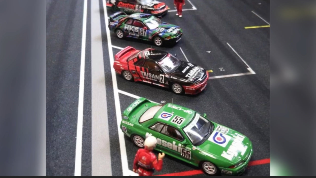 1/64 Road Mat Diorama (Race Track Start Line Design)