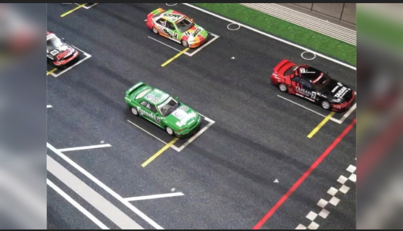 1/64 Road Mat Diorama (Race Track Start Line Design)