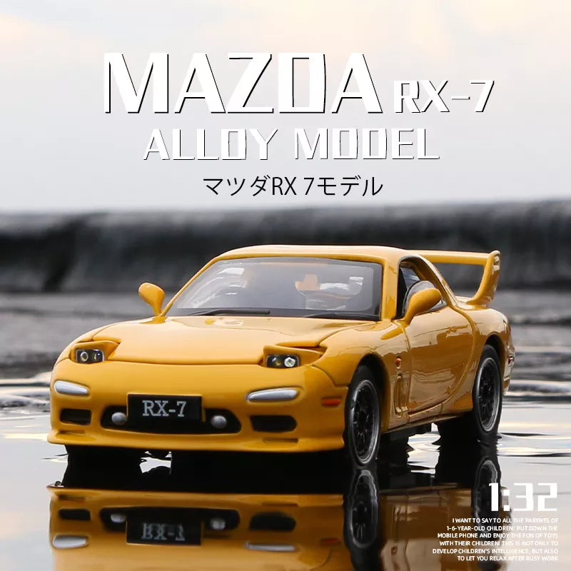 1:32 Mazda RX7 Diecast Model