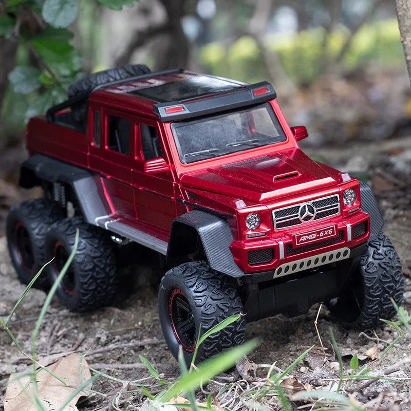 Benz G63 6x6 Diecast Model