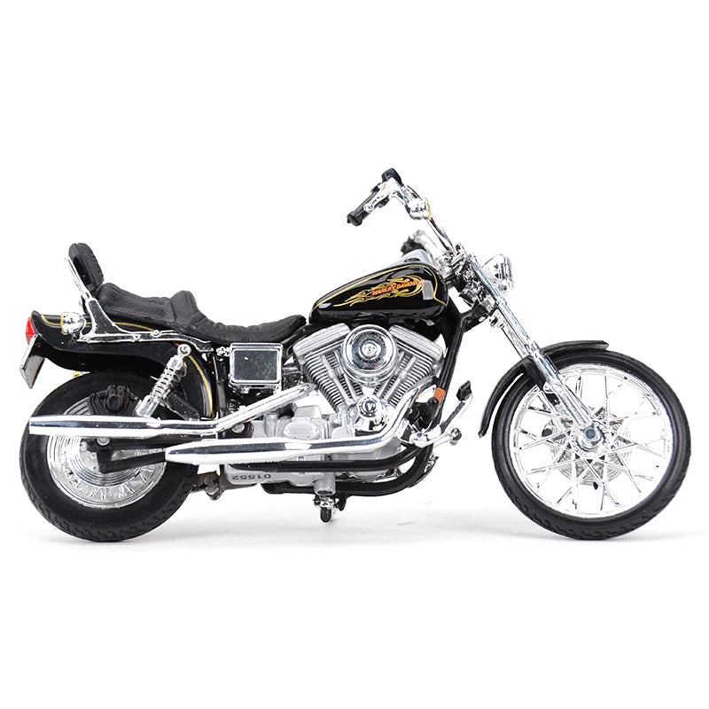 Maisto 1:18 Harley-Davidson Motorcycle Model