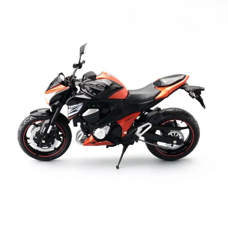 1/12 Kawasaki Ninja Z800 Motorcycle Model