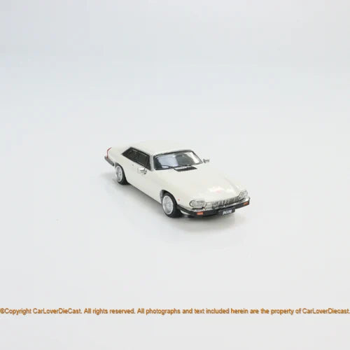 BM 1:64 Jaguar 1984 XJS Diecast Model Car