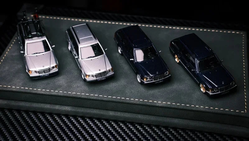 Mortal 1:64 S124 Silver /Blue/Black/White with silver wheels limited599 Diecast Model Car