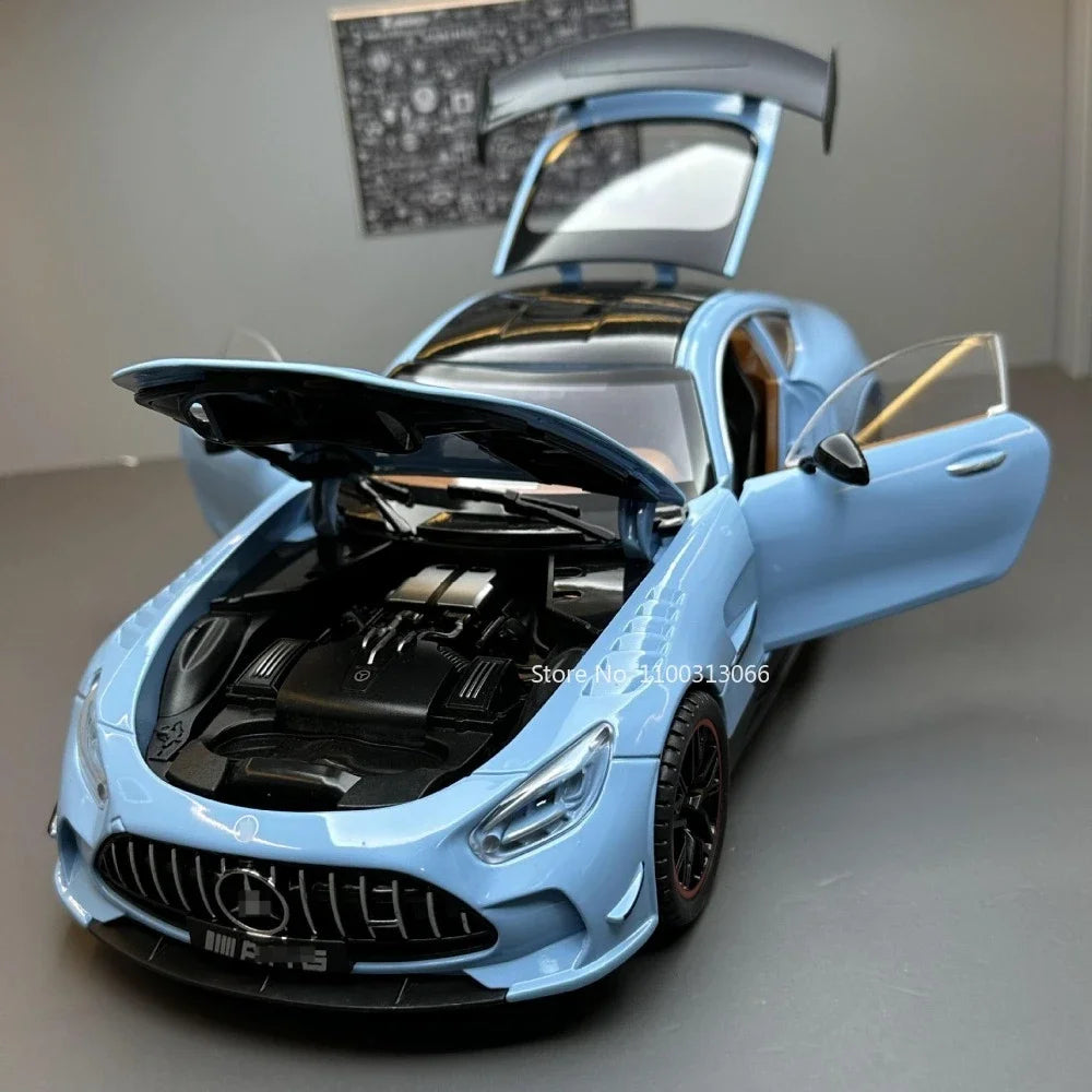 1/18 Scale GT Diecast Car Model