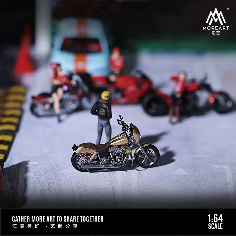 MoreArt 1:64 Resin Motorbike Trendy Man Figure Set