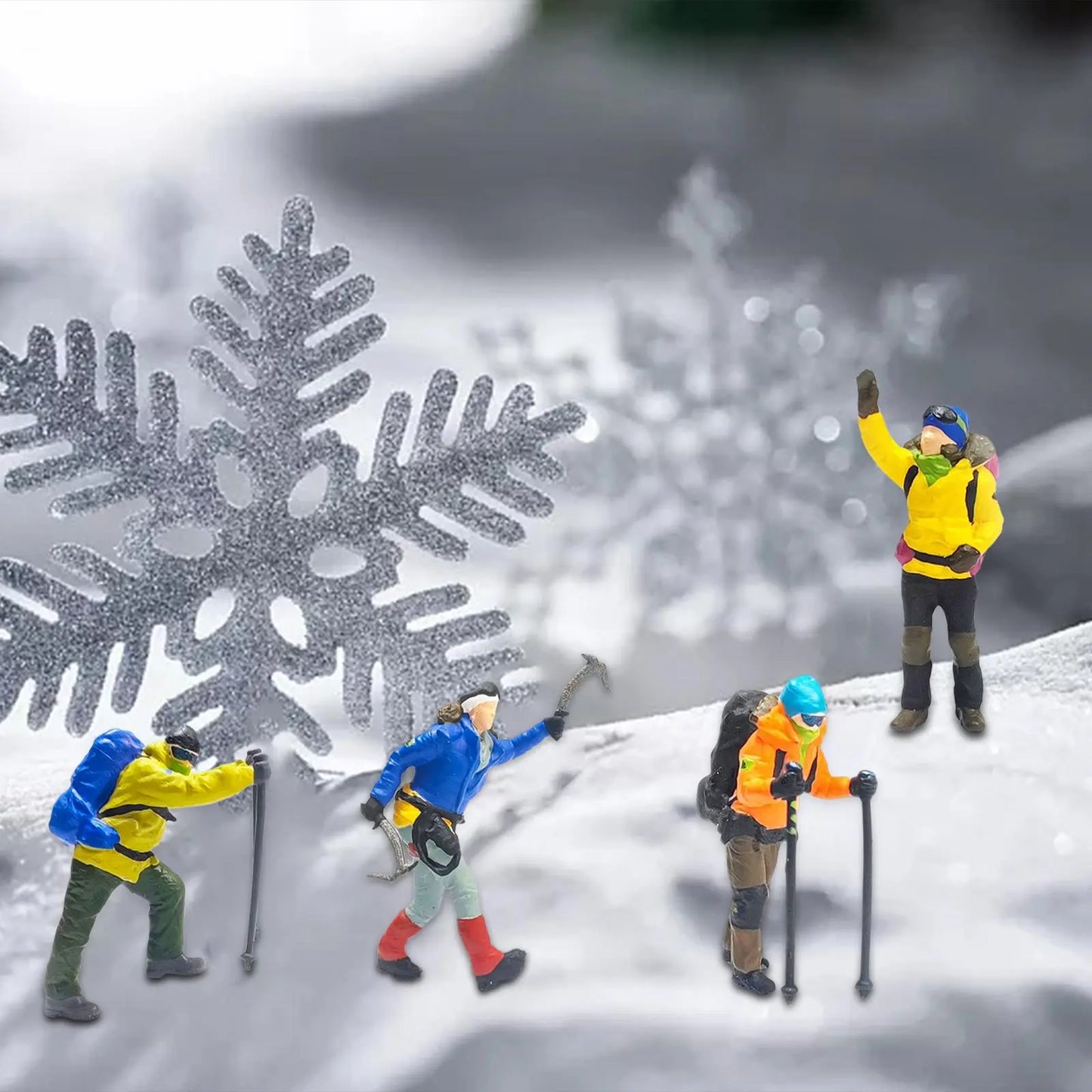 1/4 Pieces 1:87 Scale/1:64 Scale Miniature Model Climbing Figures Scene