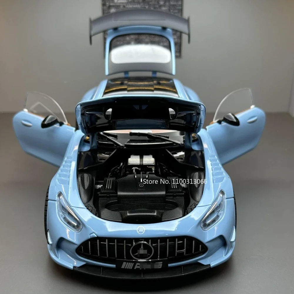 1/18 Scale GT Diecast Car Model