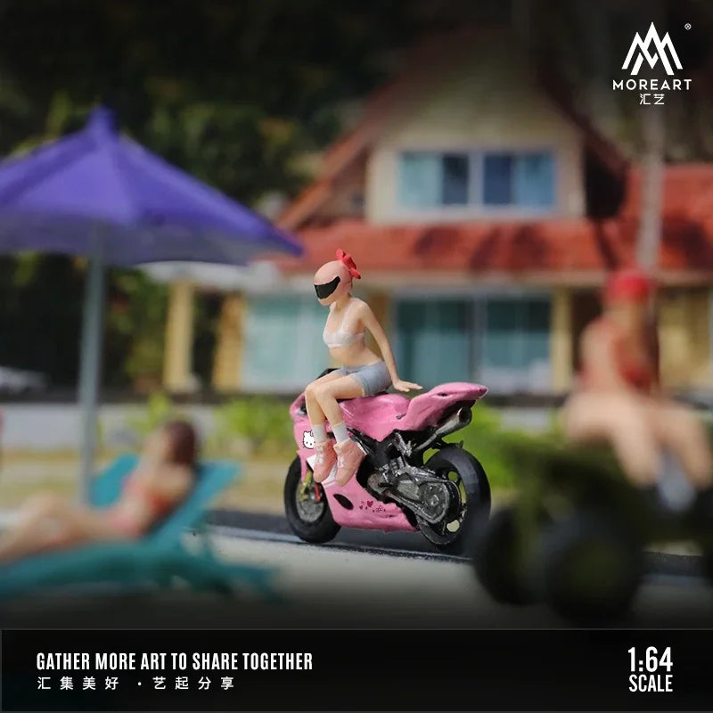 TIME MICRO MoreArt 1:64 Pink motorcycle girl figure set