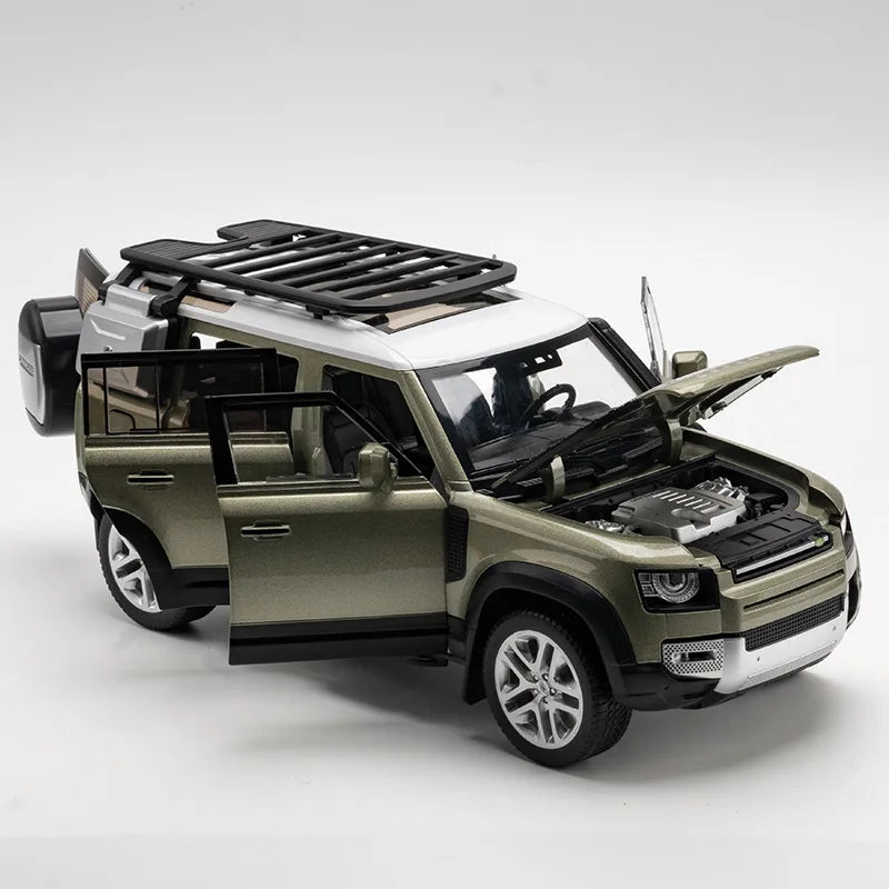 Large 1:18 Land Rover Defender SUV Off-road Diecast Model