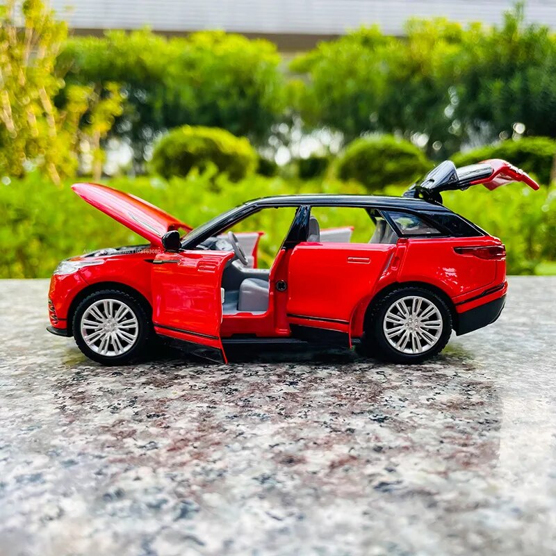 1:32 Land Rover Range Rover Velar Diecast Model