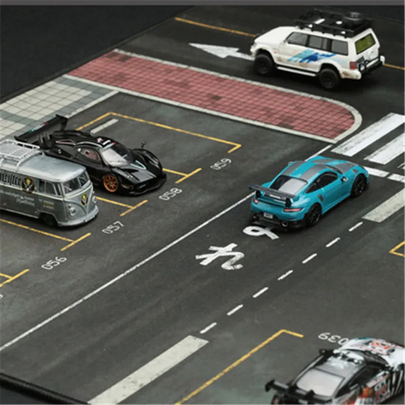 1:64 Scale Model Large Road Scene Parking Lot Mat Diorama