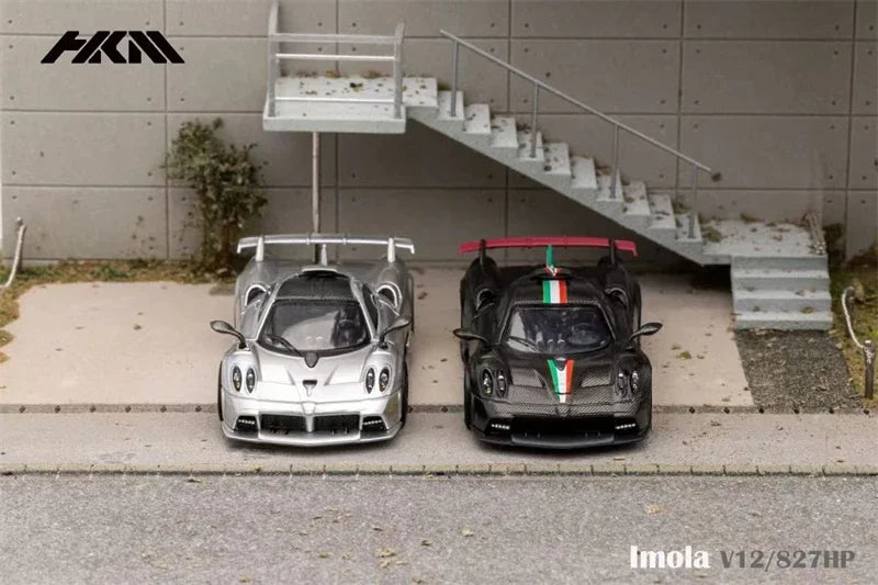 1:64 Pagani Imola V12 Silver Presentation / Carbon Black limited999 Diecast Model Car