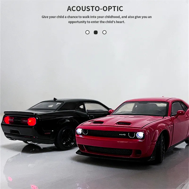 1:32 Dodge Challenger SRT Diecast Model