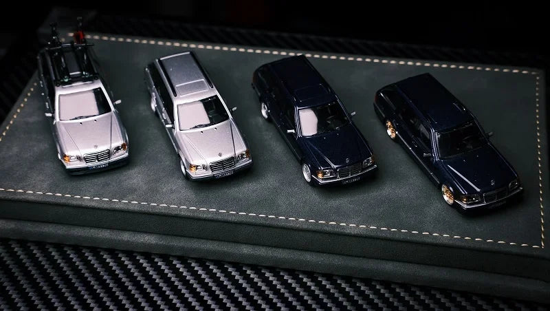 Mortal 1:64 S124 with silver / gold wheels limited599 Diecast Model Car