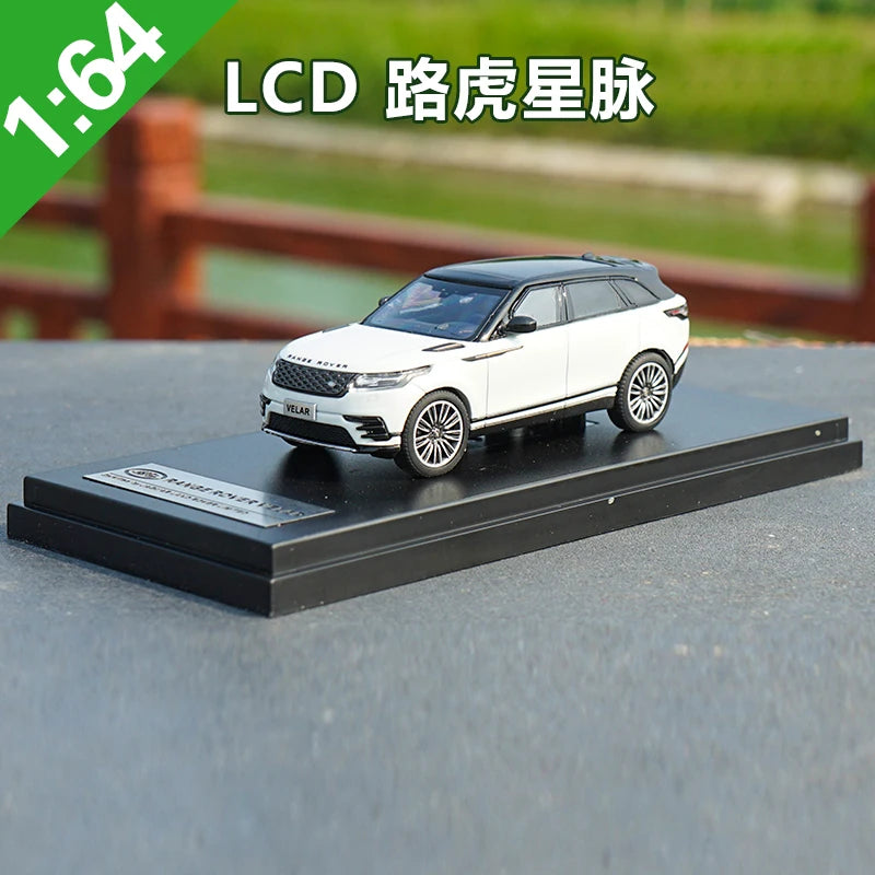 LCD 1:64 Velar Range Rover Diecast Model