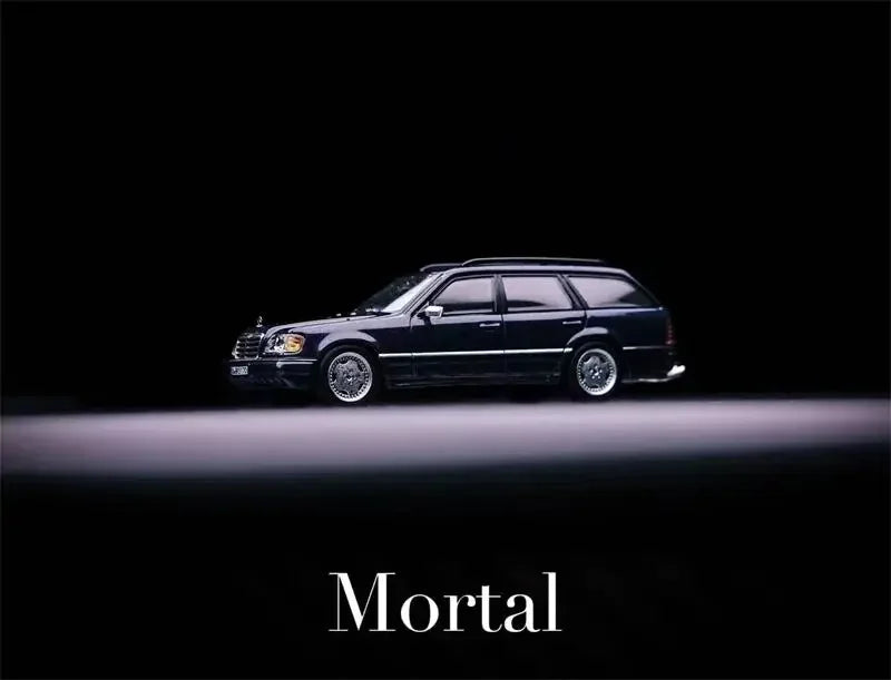 Mortal 1:64 S124 Silver /Blue/Black/White with silver wheels