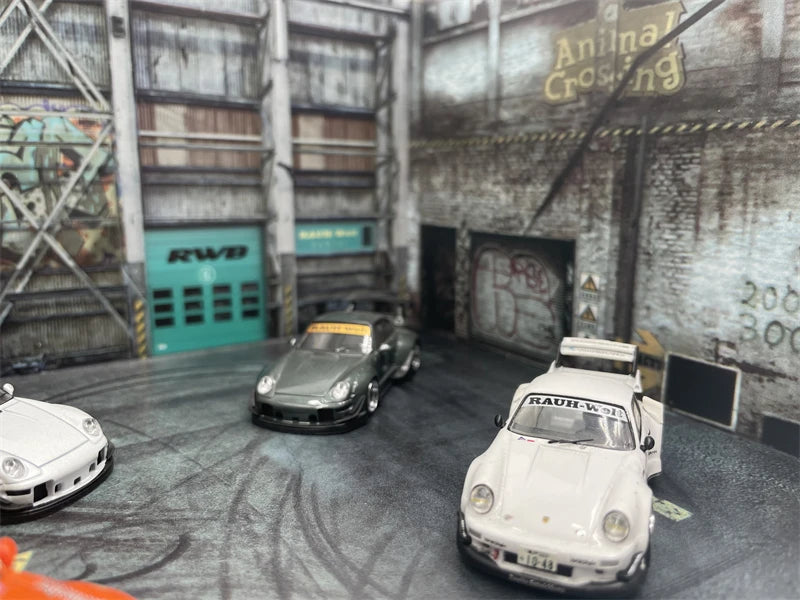 1:64 Diorama Backstreet Plaza /Christmas graffiti /Old Factory Warehouse RWB Parking lot Diorama